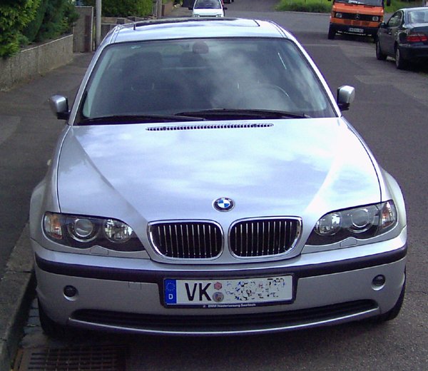 Frontal von vorne