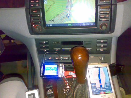 Transmitter + Navi.jpg