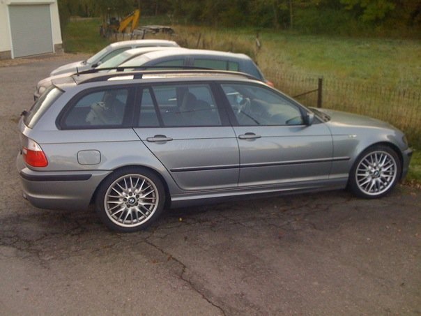 bmw e46 seite.jpg
