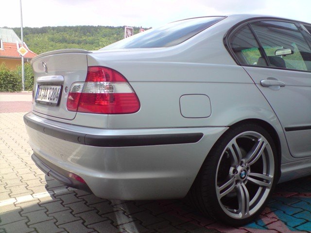330d
