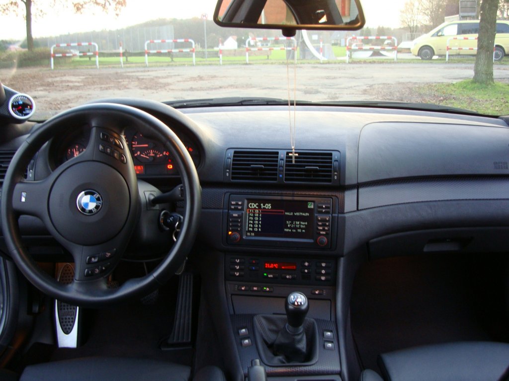 bmw7.jpg
