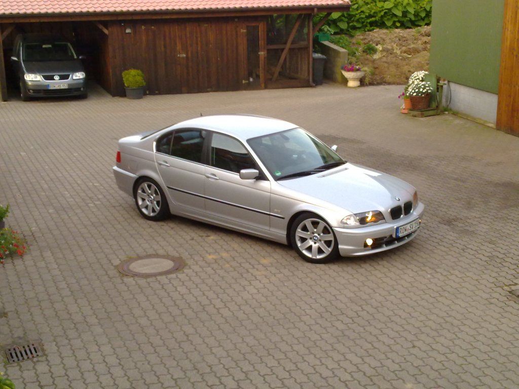 320i, Bj. 99, 199000km