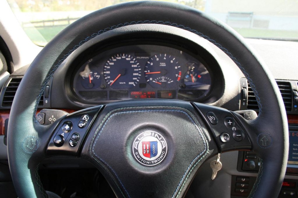 Alpina B3