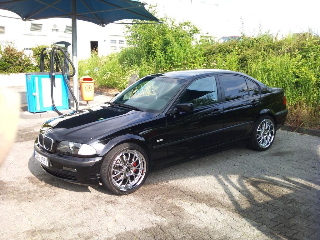 BMW 318i