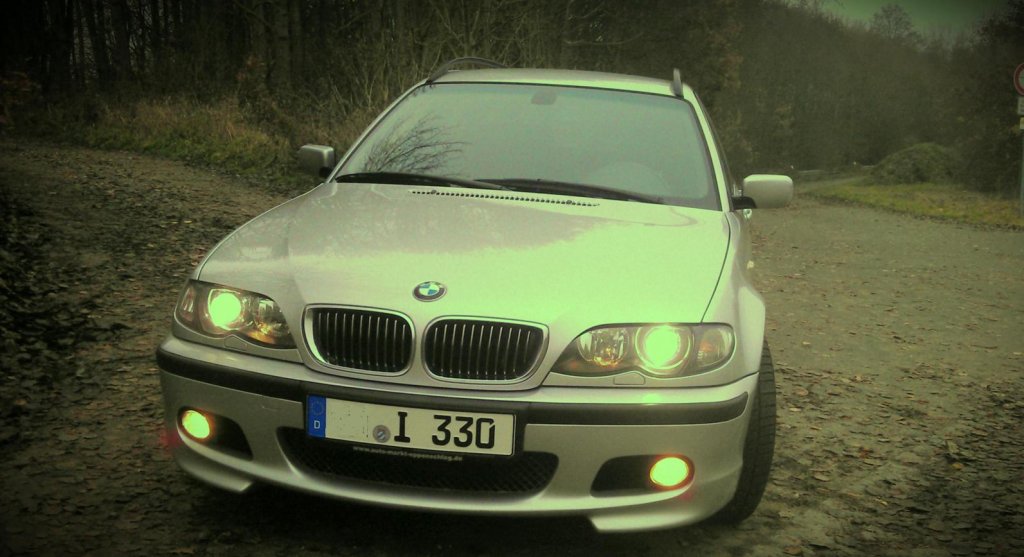 330i Touring