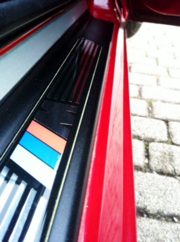 ///M
