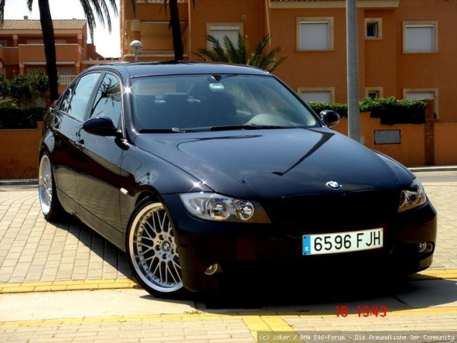 E90