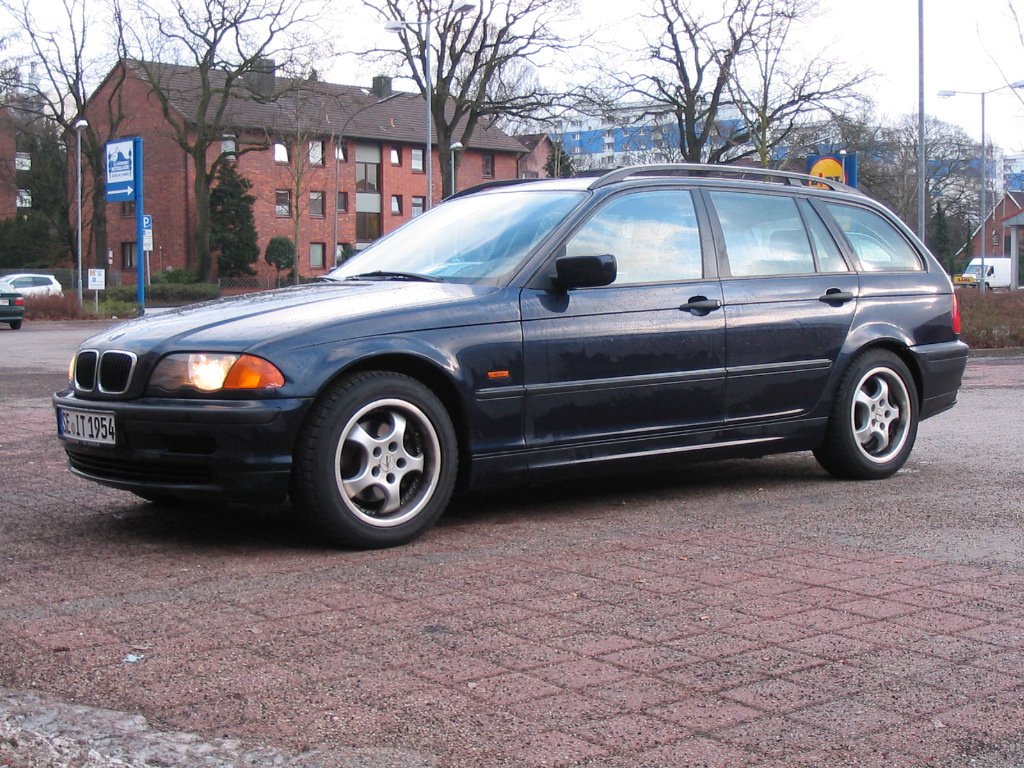 BMW 318 - Jan 2011 (4).jpg
