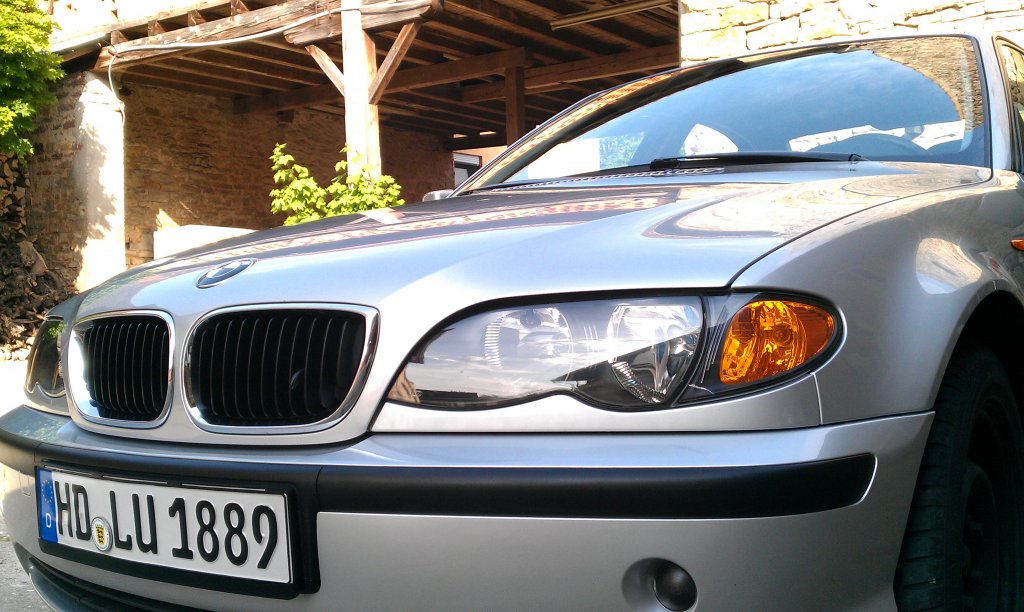 318i