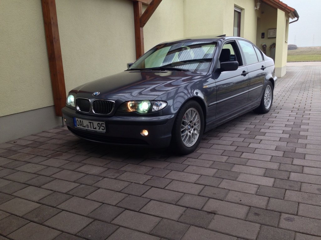 318i