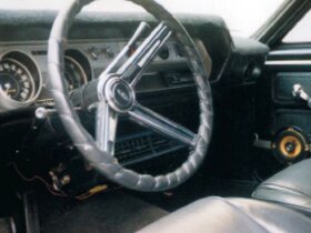 Cutlass Holiday Coupe
